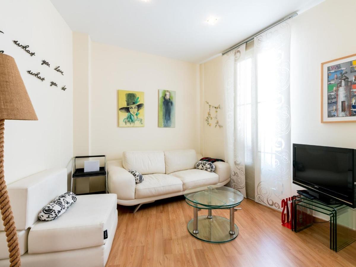 Апартаменты Holi-Rent Goya Севилья Экстерьер фото